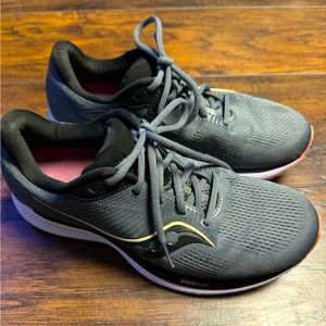 Saucony Guide 14 Running Shoes Women Size 10 Gym,Yoga, Athletic Women Shoes